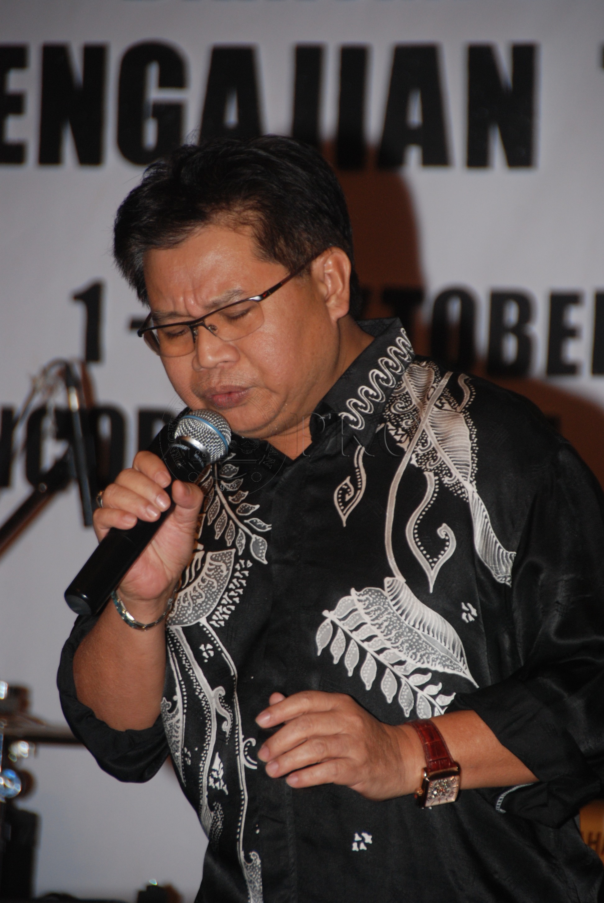 PRO 12 120 upi DSC 6160